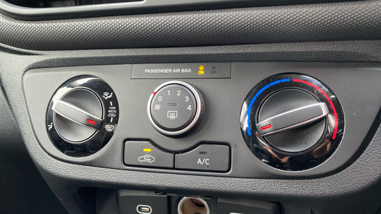 Hyundai i10 1.0 [63] Advance 5dr [Nav] Petrol Hatchback